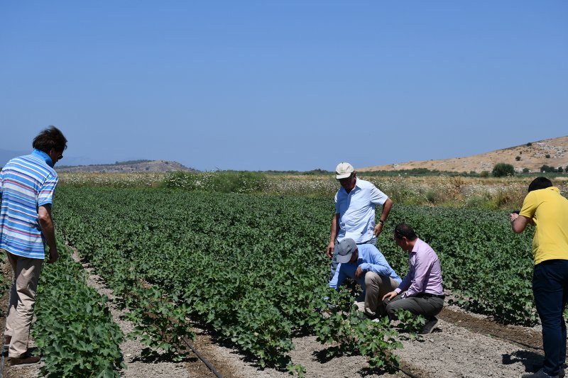 Gediz Havzasında Gerçekleştireceğimiz Çiftlik Demonstrasyonları ve Tarla Günleri İçin Uygun Olabilecek Çiftlikler Ziyaret Edildi.